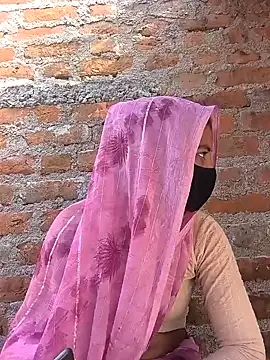 Snapshot of Hot_hatn37 chatting on 12.02.25 Hot hatn37 online show from 12.02.25