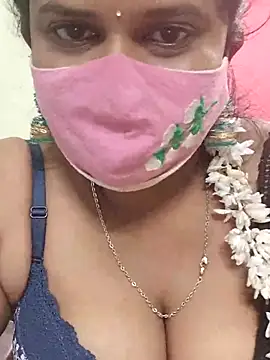 Snapshot of Diya_Rani chatting on 10.03.25 Diya Rani online show from 10.03.25