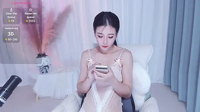 Snapshot of Qiyue99 chatting on 09.19.25 Qiyue99 online show from 09.19.25