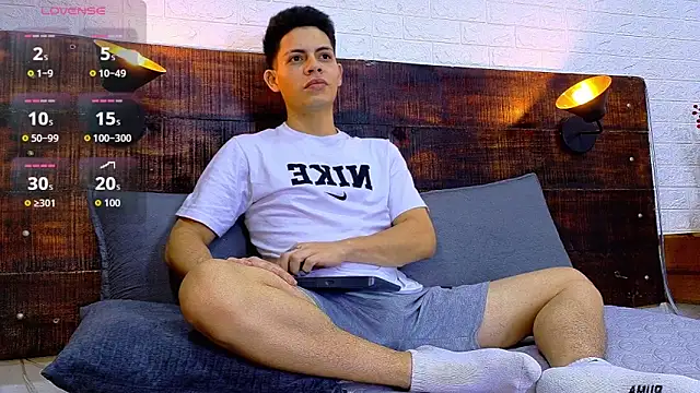 JhosuaVega online show from 12.03.25