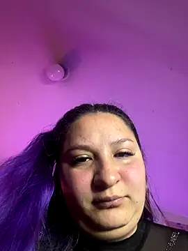 Emma  Fox  online show from 11.27.25