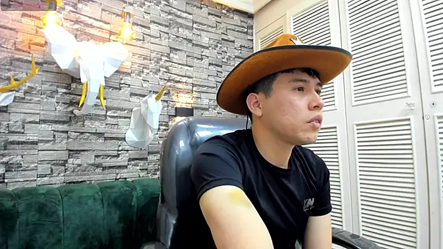 Nick Wolff online show from 12.03.25