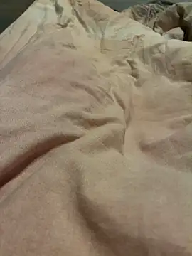 Snapshot of samantaatw chatting on 10.25.25 samantaatw online show from 10.25.25