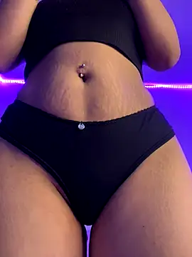 Daliila 11 online show from 11.17.25