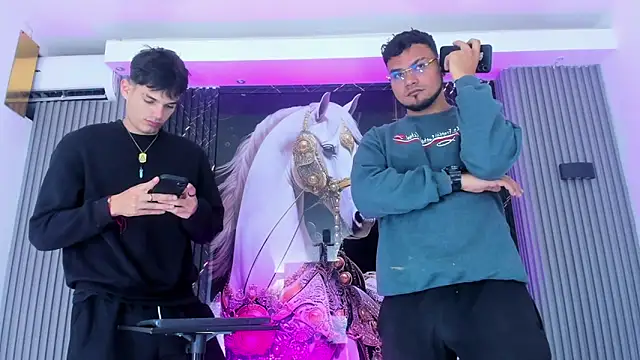 Iam Steven online show from 11.21.25