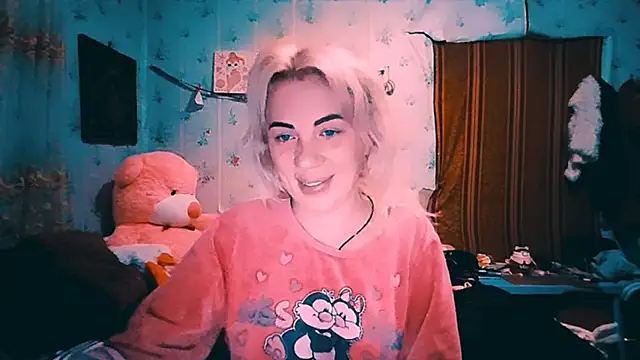 EmmaCat  online show from 10.19.25