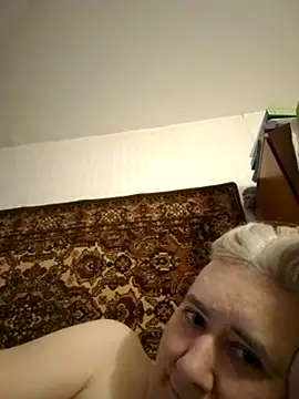 Snapshot of goodstyle chatting on 10.05.25 goodstyle online show from 10.05.25