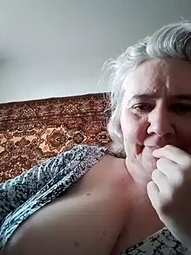 Snapshot of goodstyle chatting on 10.06.25 goodstyle online show from 10.06.25