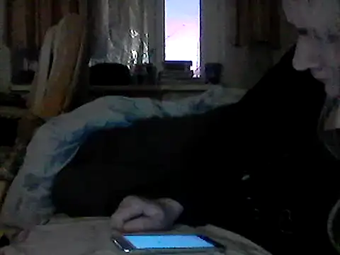 Snapshot of goodstyle chatting on 10.31.25 goodstyle online show from 10.31.25