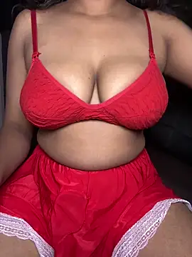 Snapshot of Your_jannat_2024 chatting on 10.15.25 Your jannat 2024 online show from 10.15.25