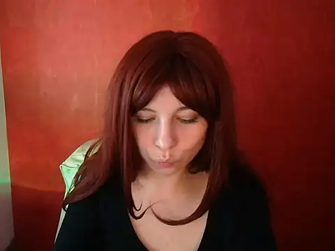 Snapshot of Alice_Gotica chatting on 10.11.25 Alice Gotica online show from 10.11.25