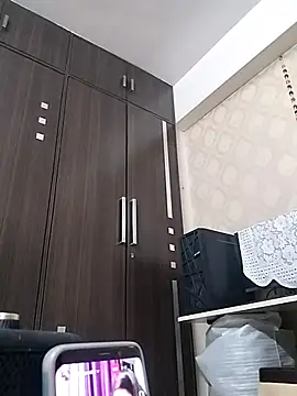 Snapshot of Loveangle1 chatting on 09.18.25 Loveangle1 online show from 09.18.25