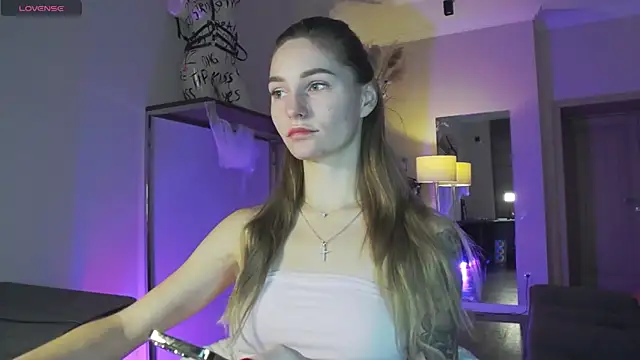 Melloudy online show from 11.03.25