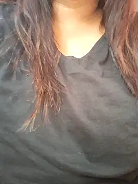 Snapshot of Angel_girl_star chatting on 11.18.25 Angel girl star online show from 11.18.25