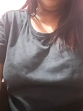 Snapshot of Angel_girl_star chatting on 11.24.25 Angel girl star online show from 11.24.25