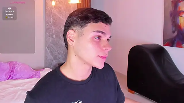 james jonnes online show from 09.19.25