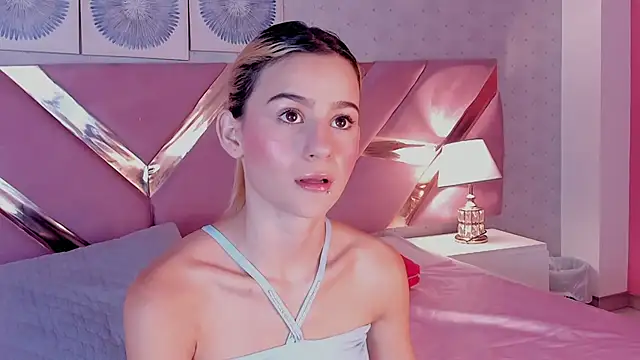 ChloeLaurentt online show from 11.03.25