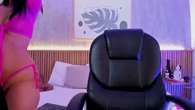 Coco-balenciaga online show from 09.22.25