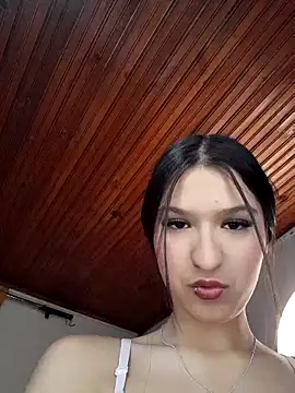 Snapshot of AggathaSanders_ chatting on 09.18.25 AggathaSanders online show from 09.18.25