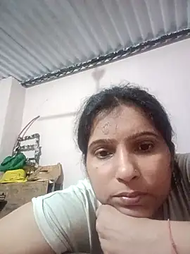 Snapshot of aliya-jaan71 chatting on 10.06.25 aliya-jaan71 online show from 10.06.25