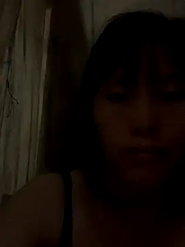 Snapshot of huong-18 chatting on 10.13.25 huong-18 online show from 10.13.25