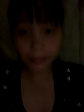 Snapshot of huong-18 chatting on 10.15.25 huong-18 online show from 10.15.25