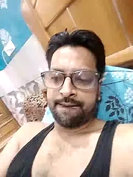 Snapshot of mohsin99272 chatting on 09.17.25 mohsin99272 online show from 09.17.25