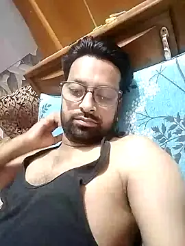 Snapshot of mohsin99272 chatting on 09.18.25 mohsin99272 online show from 09.18.25