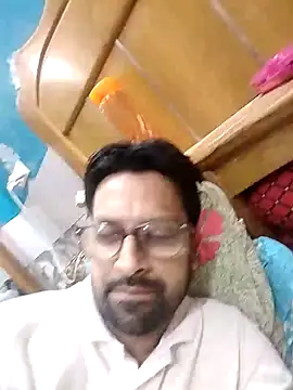 Snapshot of mohsin99272 chatting on 09.28.25 mohsin99272 online show from 09.28.25
