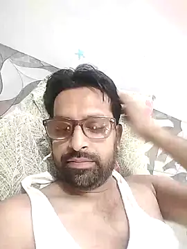 Snapshot of mohsin99272 chatting on 10.01.25 mohsin99272 online show from 10.01.25