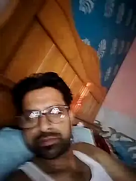 Snapshot of mohsin99272 chatting on 10.16.25 mohsin99272 online show from 10.16.25