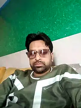 Snapshot of mohsin99272 chatting on 10.18.25 mohsin99272 online show from 10.18.25