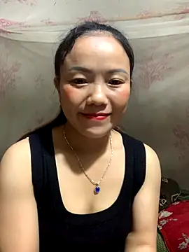 Snapshot of _losrt_cherry_ chatting on 10.08.25 losrt cherry online show from 10.08.25