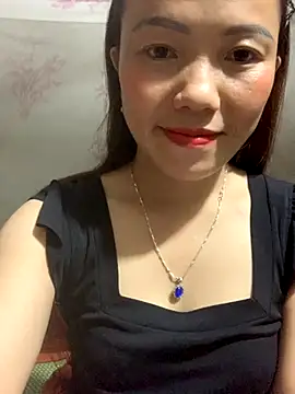 Snapshot of _losrt_cherry_ chatting on 10.16.25 losrt cherry online show from 10.16.25