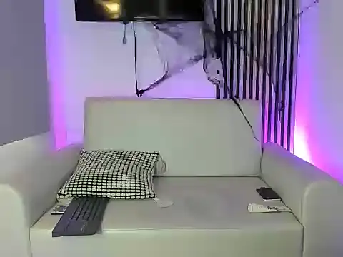 toji luxxer online show from 10.26.25