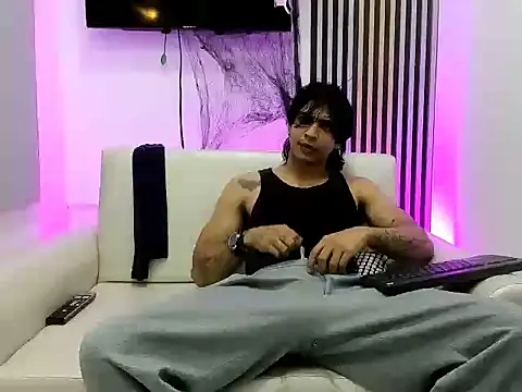 toji luxxer online show from 10.28.25