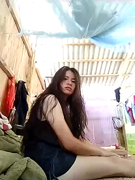 Snapshot of huexixi chatting on 10.15.25 huexixi online show from 10.15.25