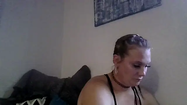 Snapshot of Ariasweetaspie chatting on 10.03.25 Ariasweetaspie online show from 10.03.25