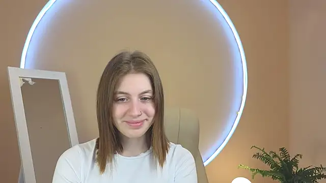 Pink Muse online show from 11.14.25