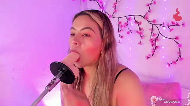 chubbyZoe online show from 10.09.25