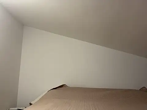 Snapshot of SophieBabe21 chatting on 10.19.25 SophieBabe21 online show from 10.19.25