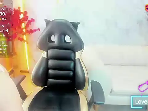 Isabella Blondetf online show from 10.06.25