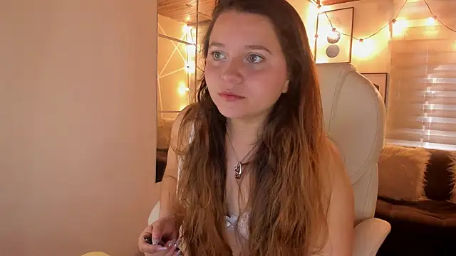 sophiee09  online show from 11.08.25