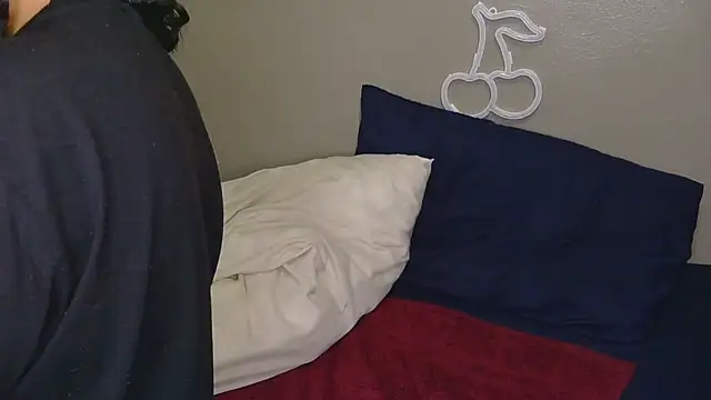 Serafynn online show from 11.06.25