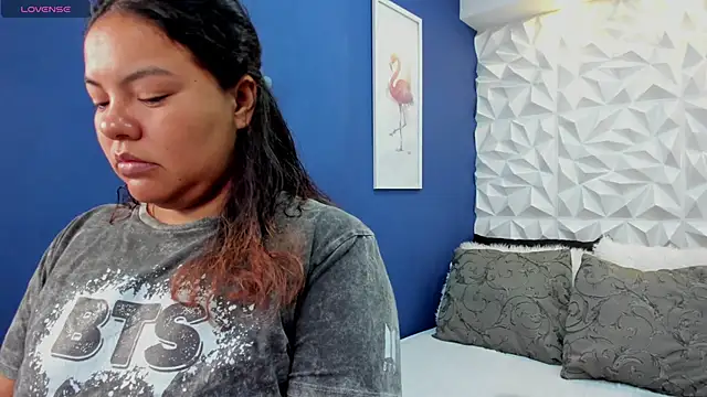 freya cole  online show from 11.20.25