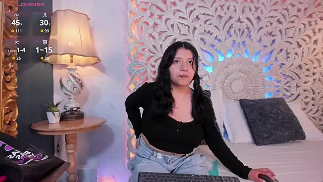 Sam collinss  online show from 11.10.25