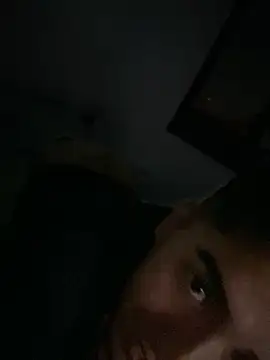 Snapshot of tomy_hot20 chatting on 11.05.25 tomy hot20 online show from 11.05.25