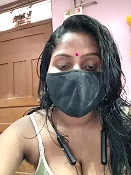 Snapshot of Jasmine_Januja chatting on 10.03.25 Jasmine Januja online show from 10.03.25