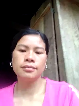 Snapshot of Qinjid002 chatting on 09.26.25 Qinjid002 online show from 09.26.25