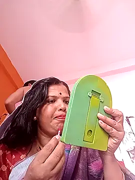 Snapshot of Hott_locky chatting on 09.29.25 Hott locky online show from 09.29.25